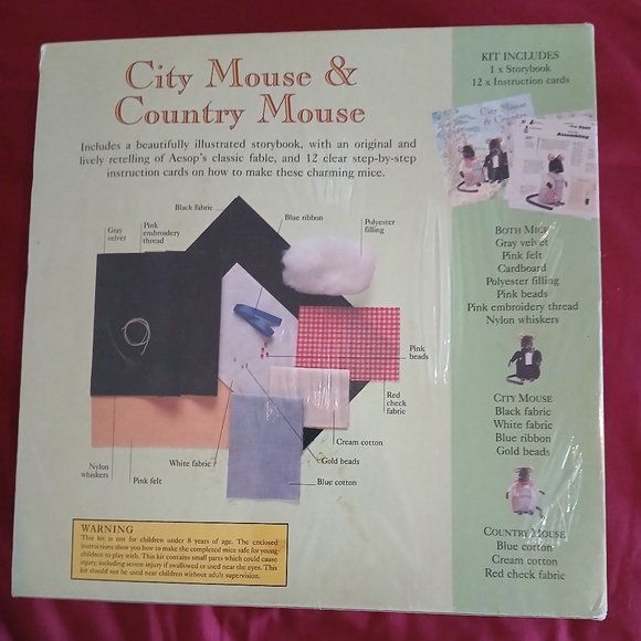 Vintage NIB "City Mouse & Country Mouse" craft kit and storybook - Picture 2 of 5